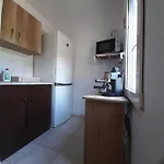 Lelle Lelke Apartmanhaz *