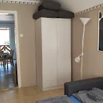 Lelle Lelke Apartmanhaz アパート *