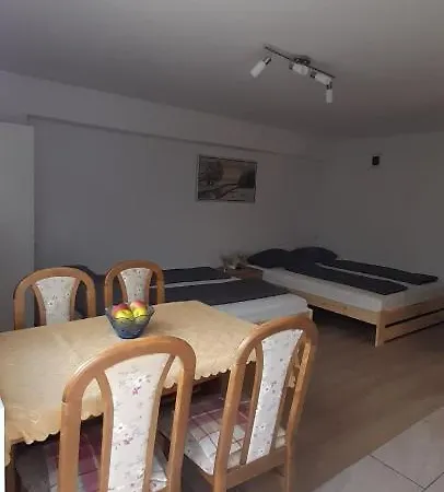 Lelle Lelke Apartmanhaz Apartment *