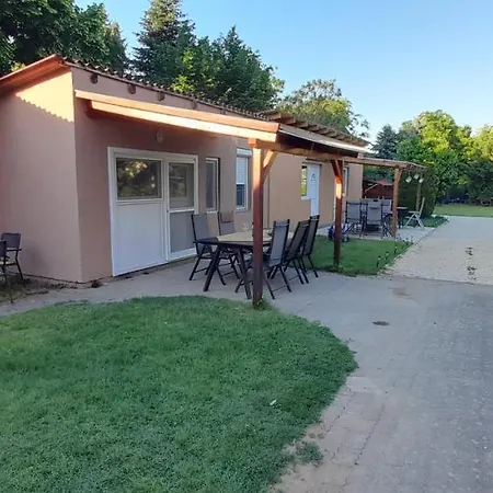 Daire Lelle Lelke Apartmanhaz *